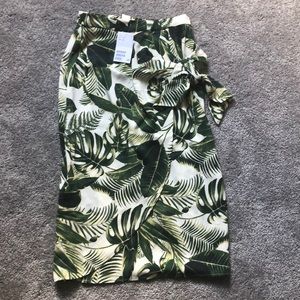 New H&M tropical print midi skirt